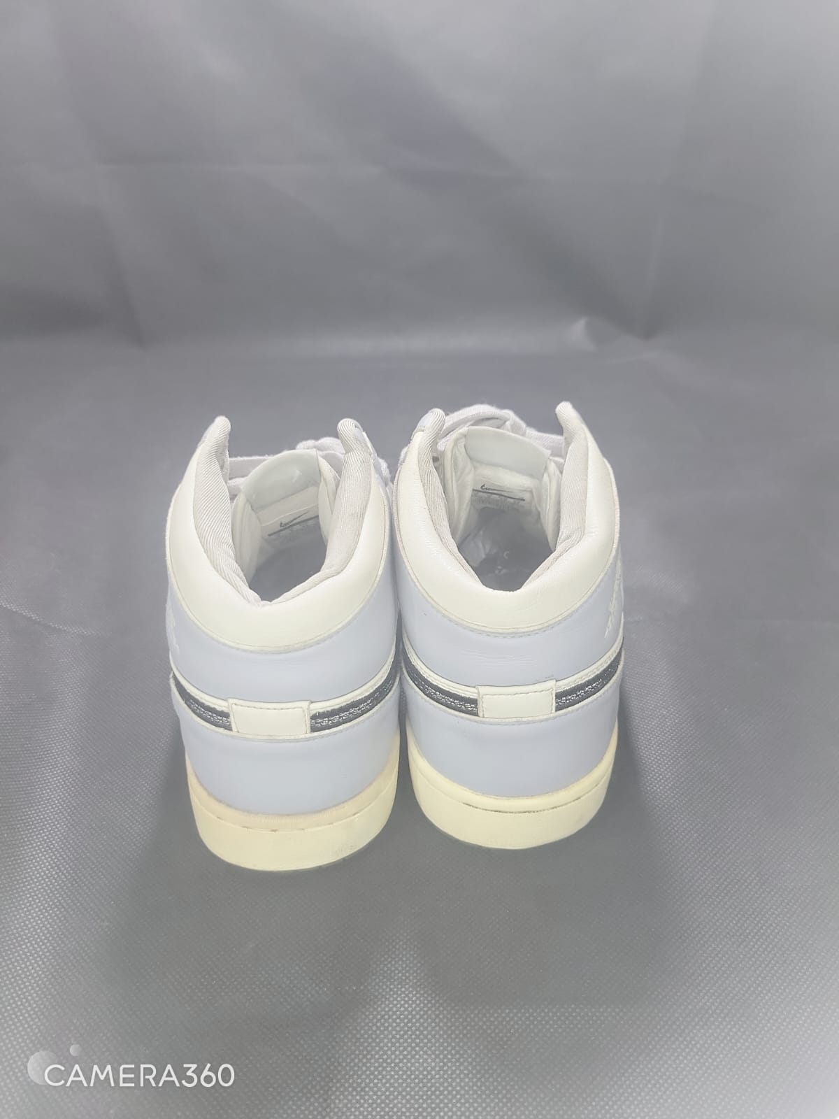 Nike White & Light Grey High-Top Sneakers image 3