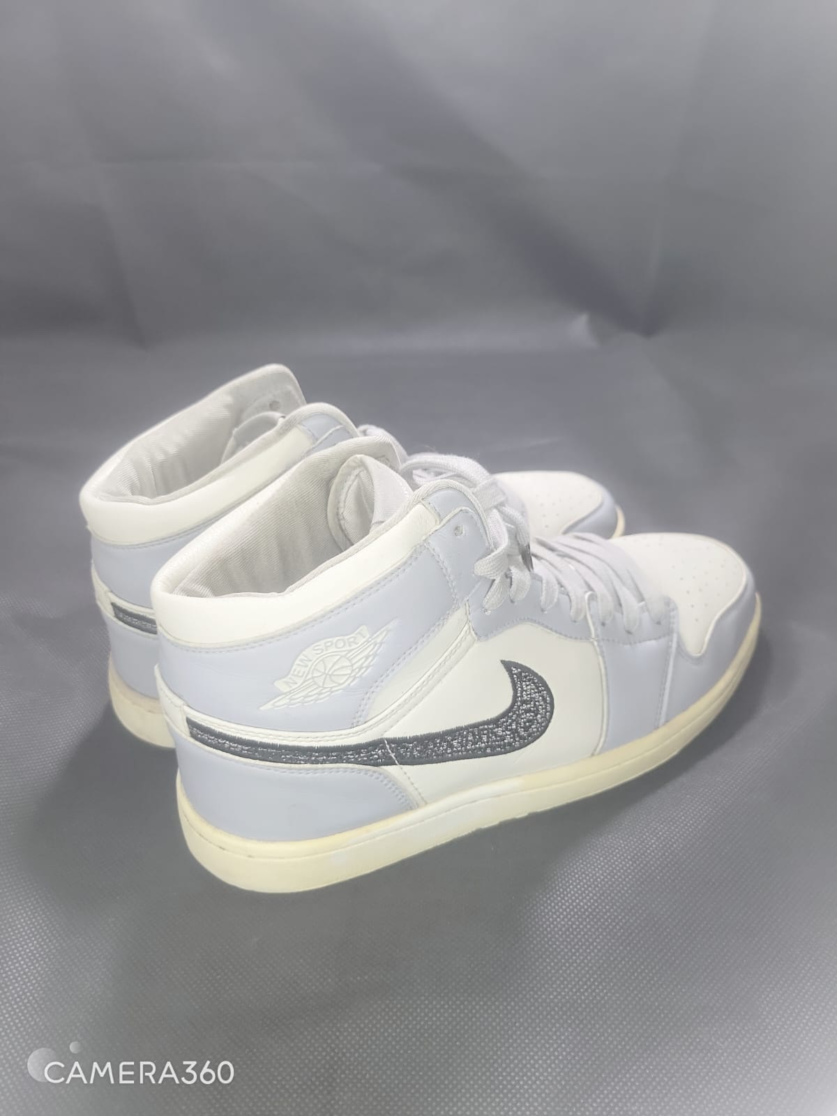 Nike White & Light Grey High-Top Sneakers image 2